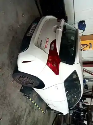 Scrapping Vehicle toyota auris (_e18_) 1.4 d-4d (nde180_) of the year 2012 powered 1nd-tv