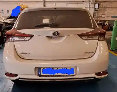 Veículo de Sucata toyota auris (_e18_) 1.8 hybrid (zwe186_) do ano 2012 alimentado 2zr-fxe