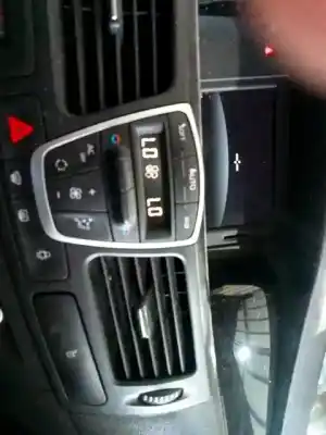 Veículo de Sucata renault laguna iii 2.0 dci diesel cat do ano 2007 alimentado m9r814