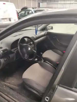 Veículo de Sucata seat toledo (1m2) * do ano 1999 alimentado 