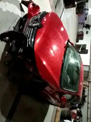 Veículo de Sucata renault mégane  do ano 0 alimentado h5h 490 h5h 450 h5h 470