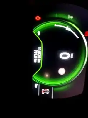 Veículo de Sucata renault mégane  do ano 0 alimentado h5h 490 h5h 450 h5h 470