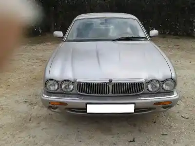Scrapping Vehicle jaguar xj 4.0 sovereign of the year 2003 powered lc