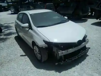 Scrapping Vehicle toyota auris (_e15_) 1.4 d-4d (nde150_) of the year 2013 powered 1nd