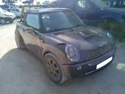 Scrapping Vehicle mini mini (r50, r53) cooper of the year 2006 powered 