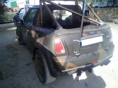 Scrapping Vehicle mini mini (r50, r53) cooper of the year 2006 powered 