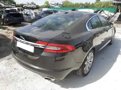 Scrapping Vehicle jaguar xf 2.7 v6 diesel cat of the year 2015 powered 