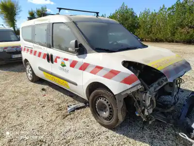 Здавання транспортного засобу OPEL COMBO D Expression L1H1 року 2015 потужний 263A2000