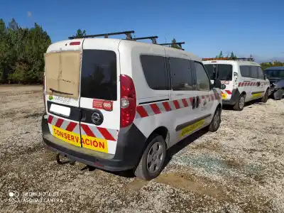 Verschrottungsfahrzeug opel combo d expression l1h1 des jahres 2015 angetrieben 263a2000