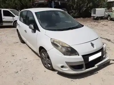 Verschrottungsfahrzeug renault scenic iii authentique des jahres 2011 angetrieben k9k846