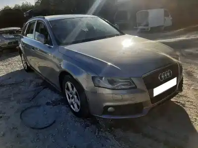 Veículo de Sucata audi a4 b8 (8k2) 2.0 tdi do ano 2011 alimentado caga