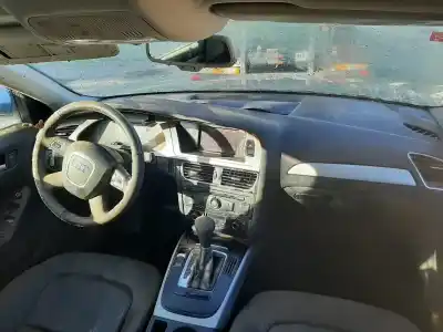Veículo de Sucata audi a4 b8 (8k2) 2.0 tdi do ano 2011 alimentado caga