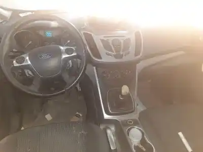 Veículo de Sucata ford c-max (cb7) (2010->) 1.6 titanium [1.6 ltr. - 85 kw tdci cat] do ano 2012 alimentado t1da