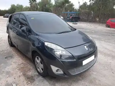 Scrapping Vehicle renault scénic iii (jz0/1_) 1.9 dci (jz0j, jz1j, jz1k, jz1s) of the year 2011 powered f9q870