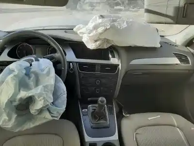 Veículo de Sucata AUDI A4 B8 (8K2) 2.0 TDI do ano 2008 alimentado CAGA