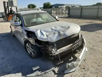 Veículo de Sucata audi a4 b8 (8k2) 2.0 tdi do ano 2008 alimentado caga