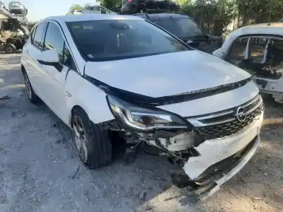 Veículo de Sucata opel astra k (b16) 1.6 cdti (68) do ano 2017 alimentado b16dte
