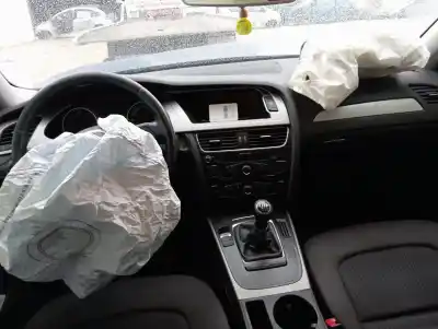 Veículo de Sucata audi a4 b8 (8k2) 2.0 tdi do ano 2008 alimentado caga
