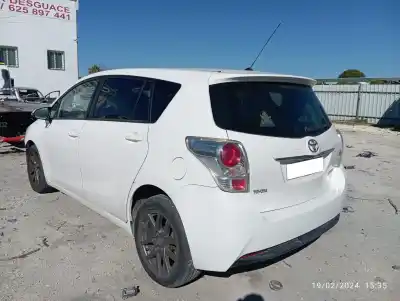 Veículo de Sucata toyota verso 1.6 d-4d cat do ano 2015 alimentado n47c16a