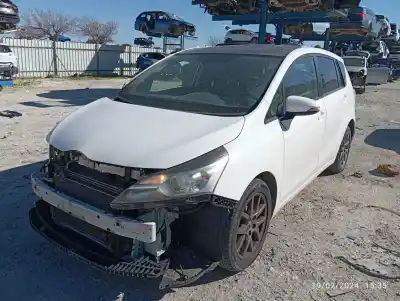 Veículo de Sucata toyota verso 1.6 d-4d cat do ano 2015 alimentado n47c16a
