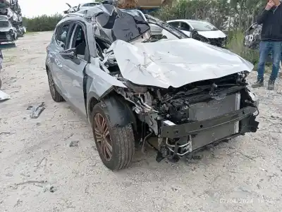 Veicolo di demolizione seat arona 110 cv / 81 kw dell'anno 2023 alimentato dlaa