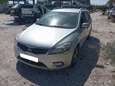 Veículo de Sucata kia pro cee´d (ed) 1.6 crdi 90 do ano 2011 alimentado d4fbl