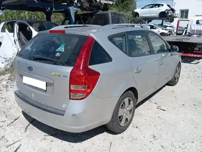 Veículo de Sucata kia pro cee´d (ed) 1.6 crdi 90 do ano 2011 alimentado d4fbl