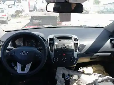 Veículo de Sucata kia pro cee´d (ed) 1.6 crdi 90 do ano 2011 alimentado d4fbl