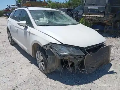 Veículo de Sucata SEAT LEON (5F1) 1.6 TDI do ano 2015 alimentado CLH