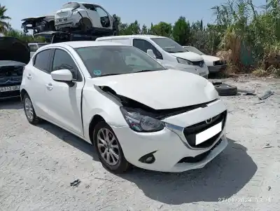 Scrapping Vehicle mazda 2 lim. () center-line 90 cv / 66 kw of the year 2015 powered p5