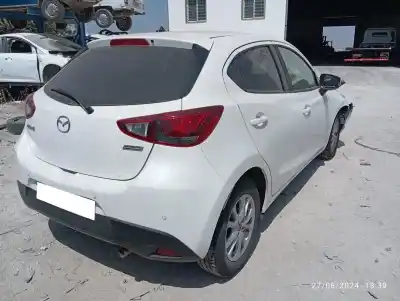 Scrapping Vehicle mazda 2 lim. () center-line 90 cv / 66 kw of the year 2015 powered p5