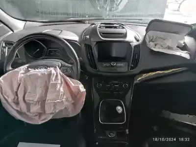 Scrapping Vehicle ford kuga (cbs) st-line 2wd of the year 2018 powered t7mc