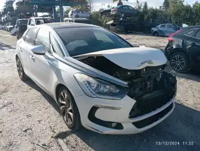 Здавання транспортного засобу citroen ds5 desire hybrid4 року 2012 потужний rh02 Здавання транспортного засобу citroen ds5 desire hybrid4 року 2012 потужний rh02