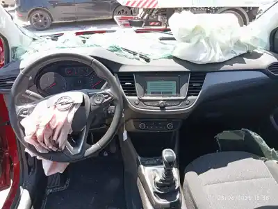 Veículo de Sucata opel crossland x design line do ano 2022 alimentado b12xhl