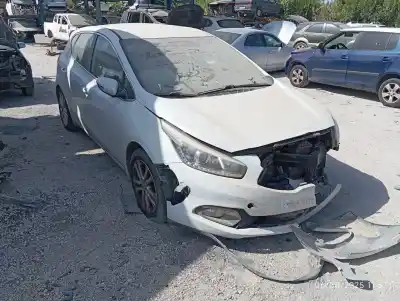 Здавання транспортного засобу KIA CEE´D  року 2014 потужний D4FC