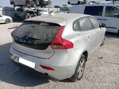 Veículo de Sucata volvo v40 básico do ano 2016 alimentado d4204t8