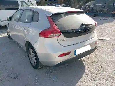 Veículo de Sucata volvo v40 básico do ano 2016 alimentado d4204t8