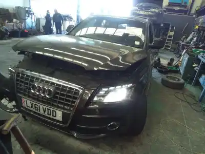 Veículo de Sucata audi q5 (8r) q5 2.0 tdi do ano 2001 alimentado cgl