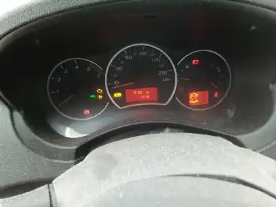 Veicolo di demolizione renault koleos expression dell'anno 2001 alimentato m9r836