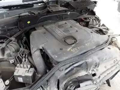 Sloopvoertuig bmw serie 5 berlina (e60) 520d van het jaar 2001 aangedreven 204d4