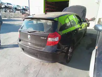 Veicolo di demolizione bmw serie 1 berlina (e81/e87) 118d dell'anno 2001 alimentato 204d4
