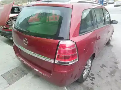 Veículo de Sucata opel zafira b sport do ano 2001 alimentado z19dt