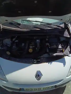 Veículo de Sucata RENAULT CLIO III K9K770 do ano 2011 alimentado K9K770