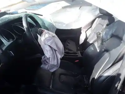 Veículo de Sucata audi a5 sportback (8t) 2.0 tdi (105kw) do ano 2001 alimentado csu