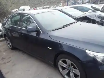 Veículo de Sucata bmw serie 5 berlina (e60) 530i do ano 2001 alimentado bn53b30