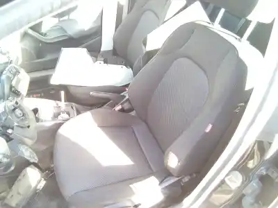 Vehicul casat seat ibiza (6j5) stylance / style al anului 2001 alimentat bls