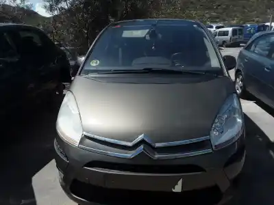 Veículo de Sucata citroen c4 picasso exclusive do ano 2001 alimentado rhj