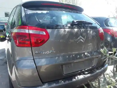 Veículo de Sucata citroen c4 picasso exclusive do ano 2001 alimentado rhj