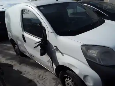 Veículo de Sucata citroen nemo basis do ano 2001 alimentado 8hs