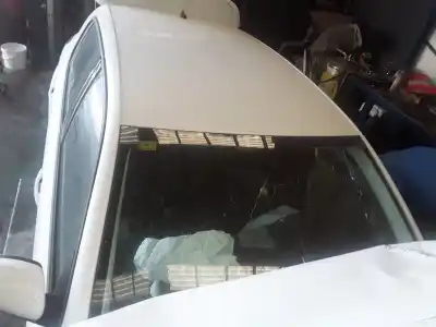 Veículo de Sucata peugeot 308 120 cv / 88 kw do ano 2001 alimentado bhz